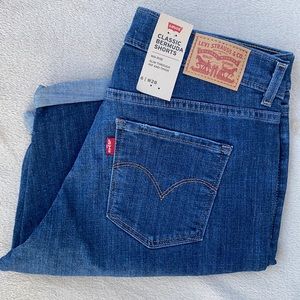Levi’s Bermuda Shorts